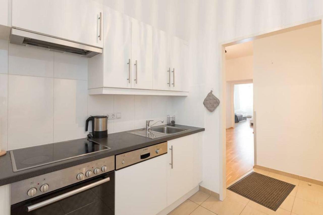 Spacious Vienna Central Station Residence מראה חיצוני תמונה
